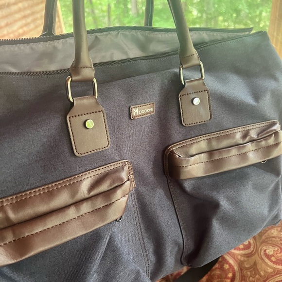 Modoker Garment Travel Bag - Picture 3 of 5